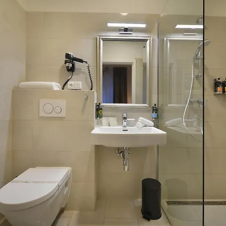 Old Town By Little King Aparthotel 4*