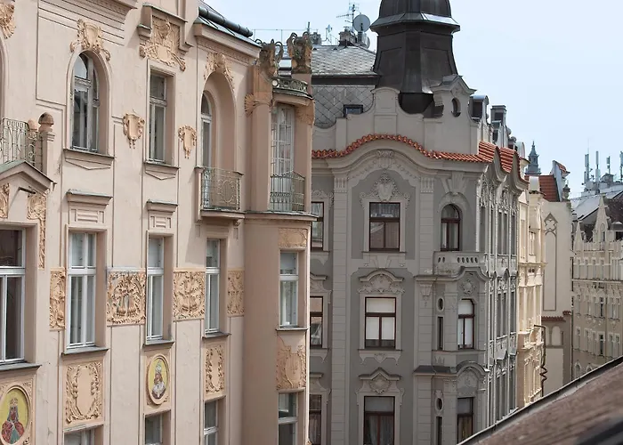 Old Town By Little King Прага