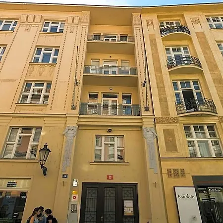 Aparthotel Old Town By Little King