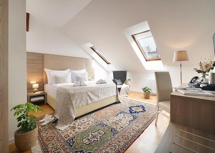 Old Town By Little King Praga