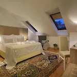 Aparthotel Old Town By Little King 4*